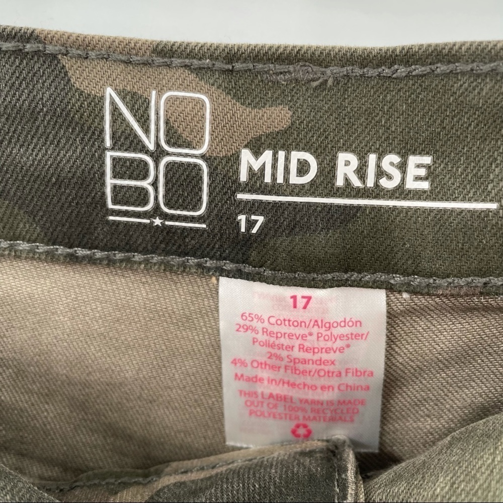 NEW! NOBO Camo Mid Rise Cropped Jeans - Picture 12 of 12
